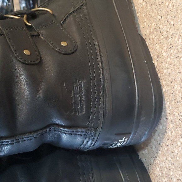 snow boots - Picture 5 of 8